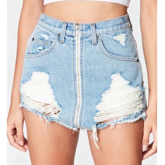 Carmar Dresses & Skirts - Women’s Carmar Denim Zipper Distressed Skirt Size 25